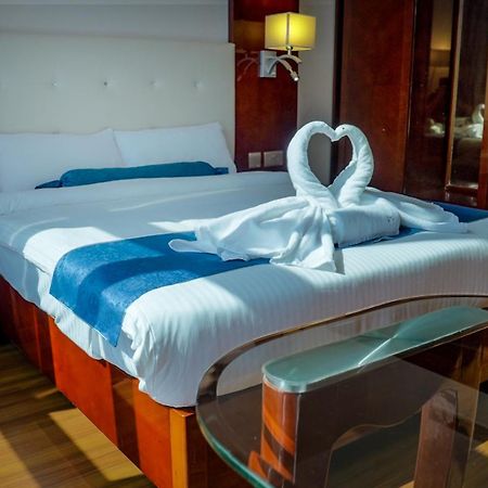 Golden Tulip Headington Hotel Muscat Luaran gambar