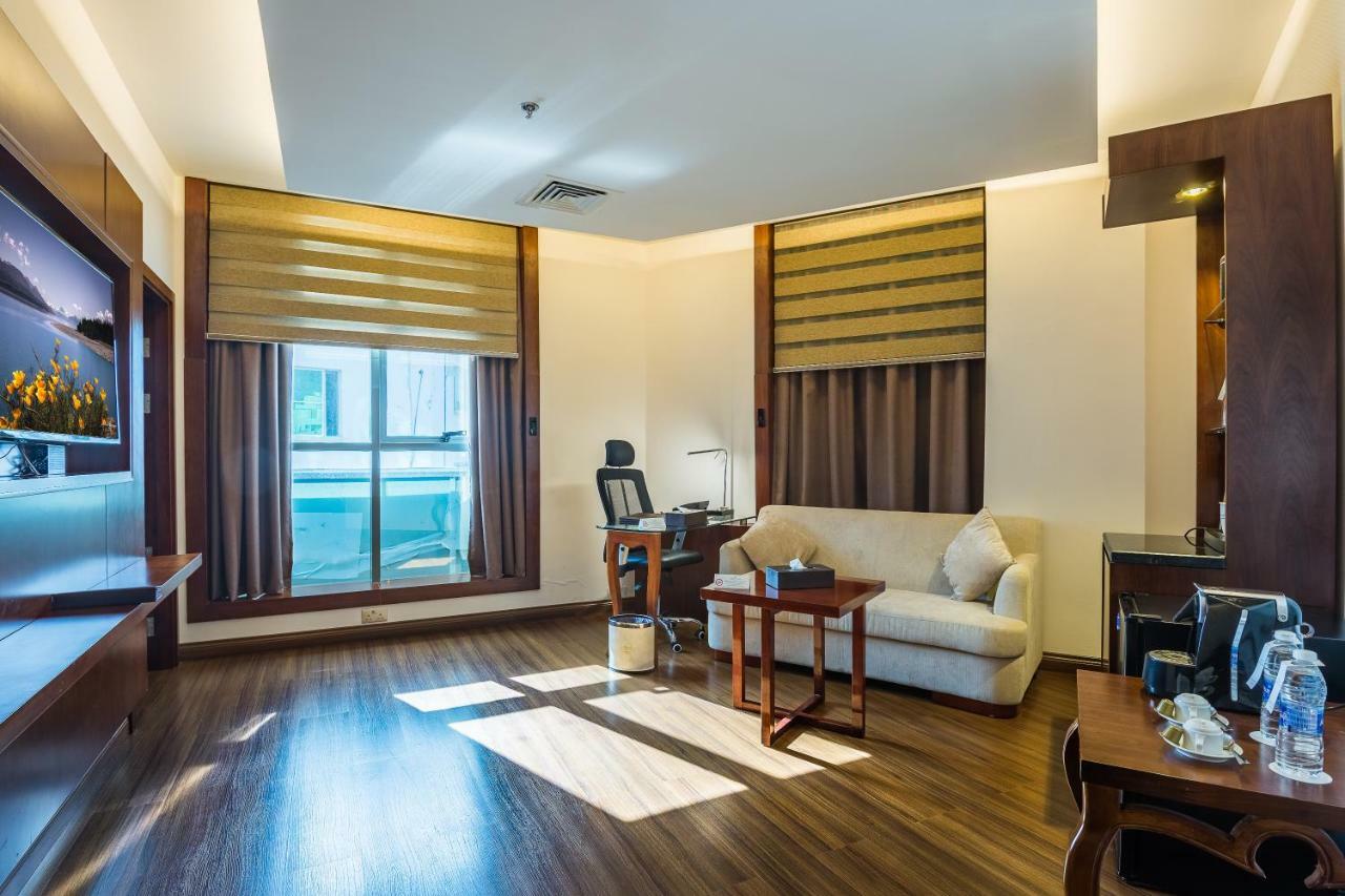 Golden Tulip Headington Hotel Muscat Luaran gambar
